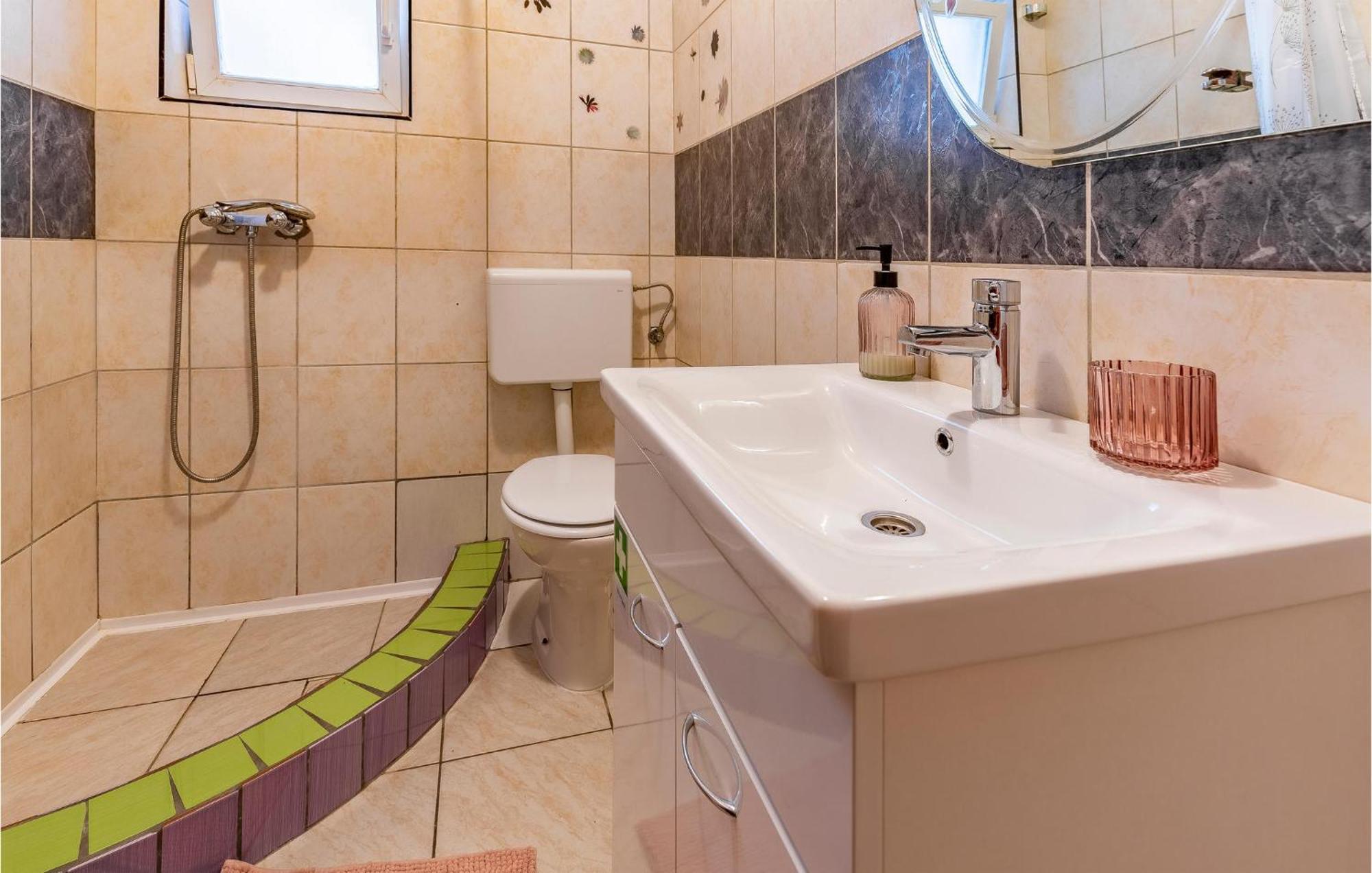 Lovely Apartment In Premantura With Wifi Экстерьер фото